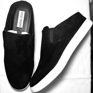 Steve Madden EZEKIEL black suede slip-on Shoes